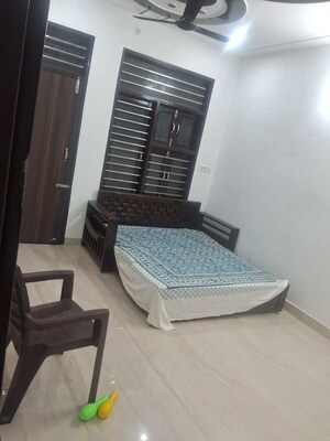 Living Room in 2 BHK Builder Floor at Sainik Colony – for Rent