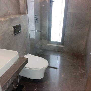 Bathroom in 4 BHK Apartment at Prestige Jasdan Classic, Jacob Circle – for Sale