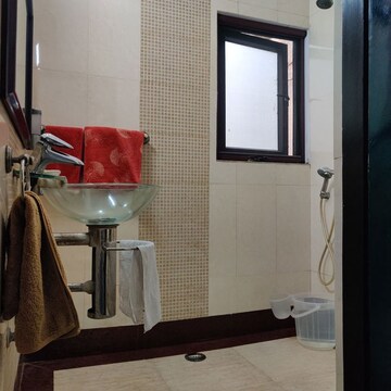 Kitchen in 2 BHK Builder Floor at DLF Queens Court, Greater Kailash ii – for Rent