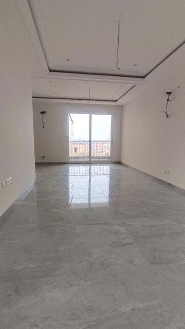 Room in 4 BHK Apartment at Dhakoli – for Sale