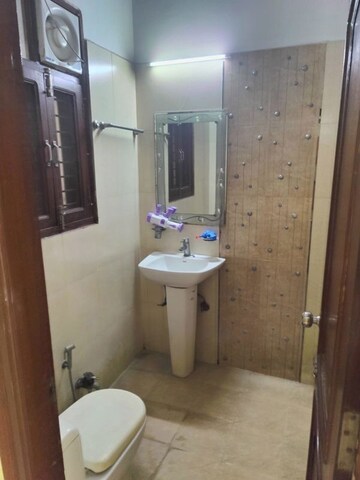 Bathroom in 3 BHK Apartment at Sector 21c – for Rent