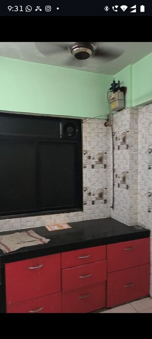 Furnished Amenities in 1 BHK Apartment at Kurla East – for Rent