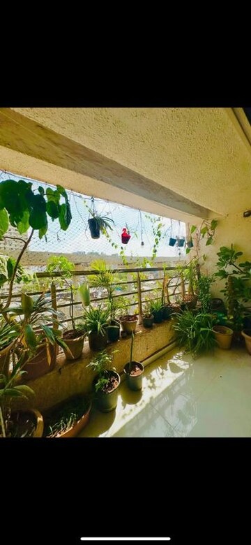 Master Plan in 4 BHK Apartment at Skylark Apartment Lokhandwala Complex, Lokhandwala Complex – for Rent