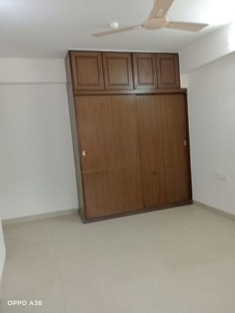 Room, andheri west 3 Bedroom 1400 Sq.Ft. Apartment In Andheri West Mumbai 9863958