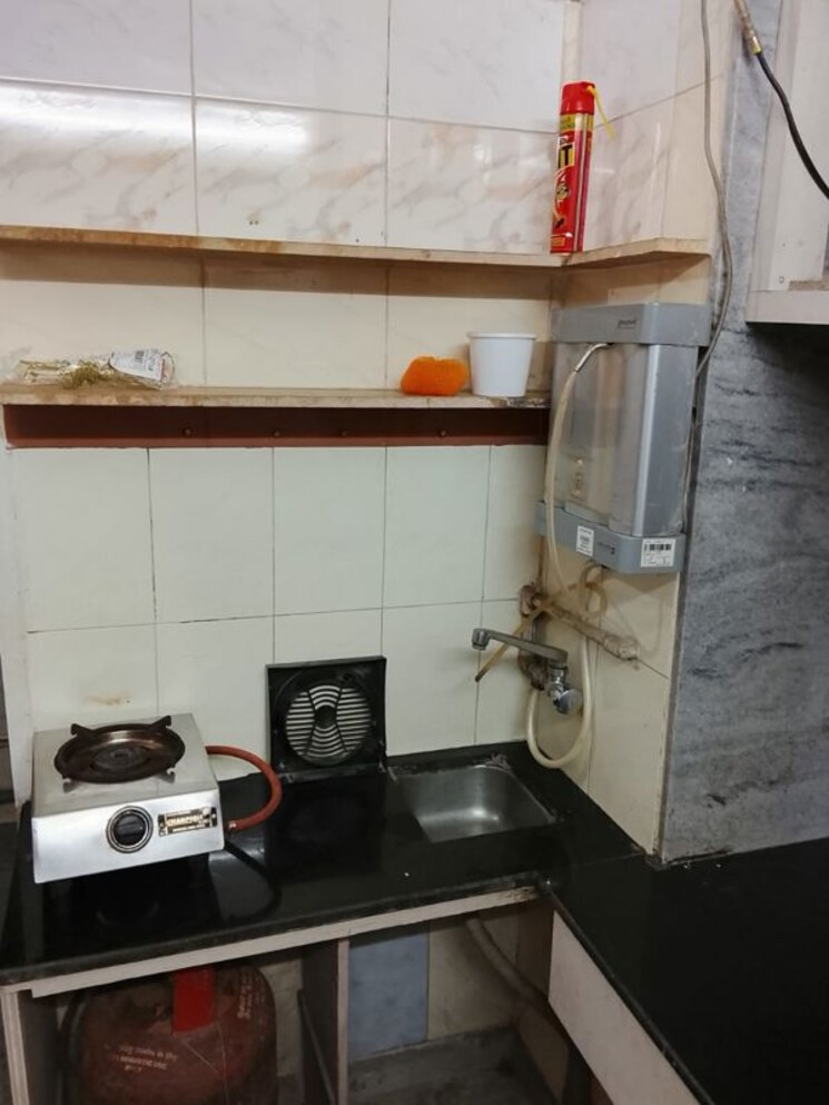 Master Bedroom, kurla east 1 Bedroom 420 Sq.Ft. Apartment In Kurla East Mumbai 9863965