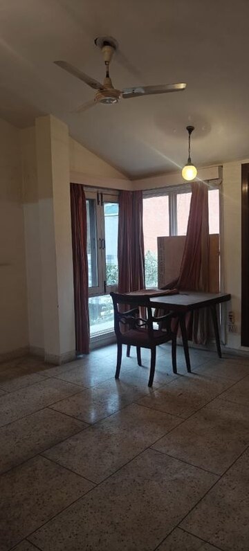 Living Room in 5 BHK Villa at Chattarpur – for Rent