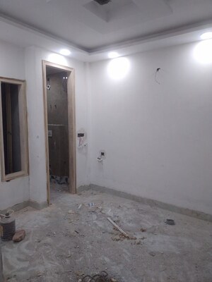 Room in 3 BHK Builder Floor at Govindpuri – for Sale