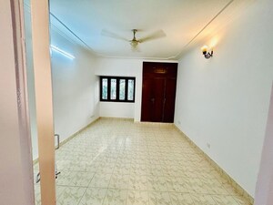 Bedroom in 3 BHK Builder Floor at Vasant Kunj – for Rent