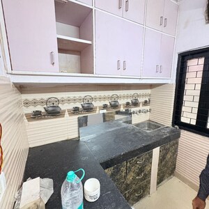 Team Area in 1 BHK Builder Floor at Khirki Extension – for Rent