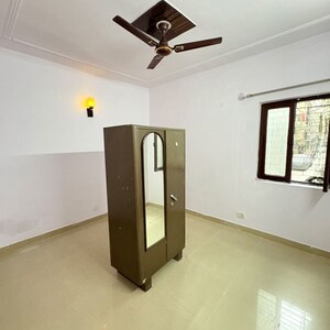 1 BHK Builder Floor For Rent in Khirki Extension