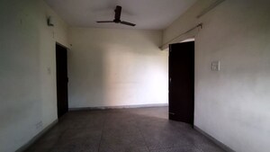 Room in 2 BHK Apartment at Sarita Vihar – for Sale