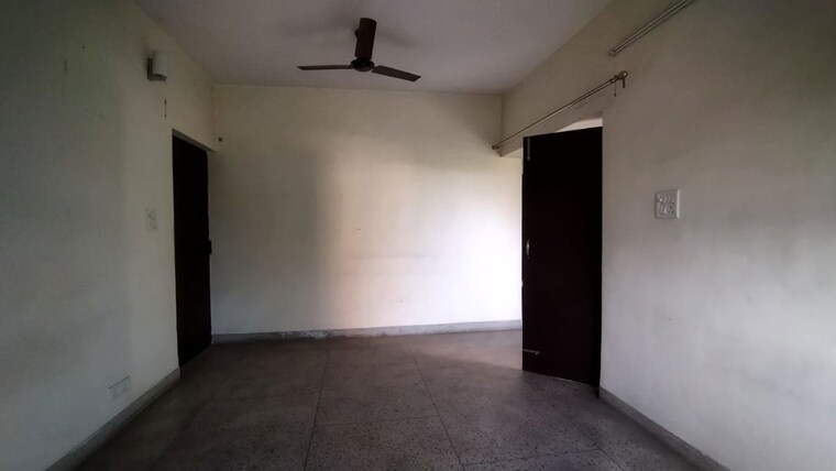 Room, sarita vihar 2 Bedroom 1200 Sq.Ft. Apartment In Sarita Vihar Delhi 9864021