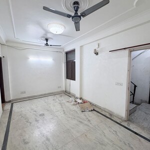 1 BHK Builder Floor For Rent in Khirki Extension