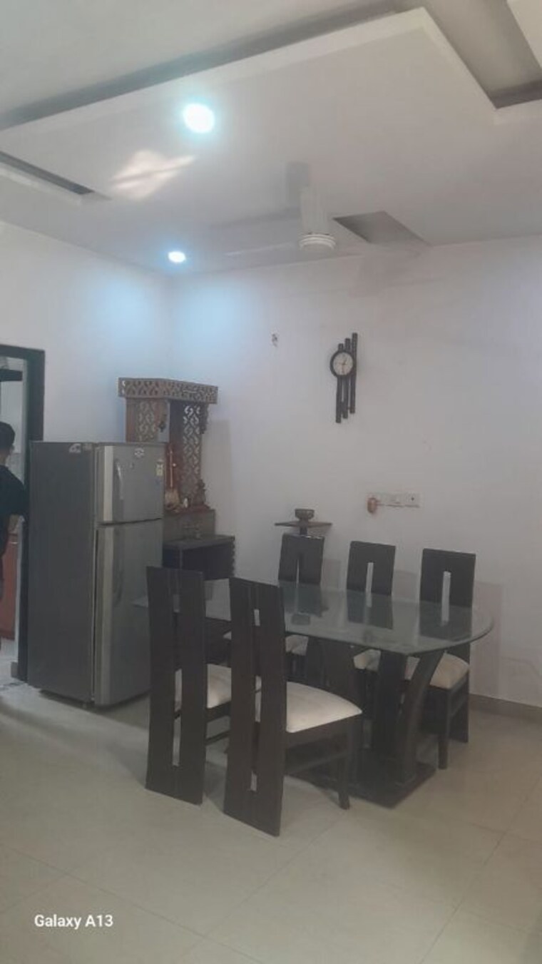 Living Room, sector 51 3 Bedroom 1600 Sq.Ft. Builder Floor In Sector 51 Gurgaon 9863788