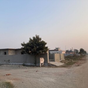  Plot – Exterior View View at Sector 18 Yamuna Expressway - for Sale