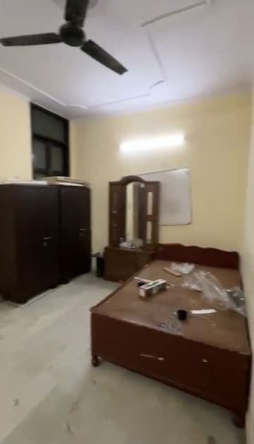 Bedroom in 2 BHK Builder Floor at Patel Nagar – for Rent