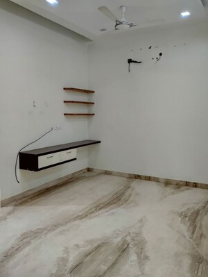 Bedroom in 3 BHK Builder Floor at Sector 15 – for Rent