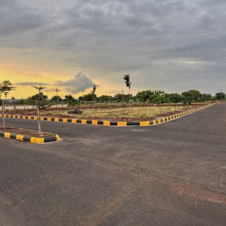 Swimming Pool, chevalla  200 Sq.Yd. Plot In Chevalla Hyderabad 9864098