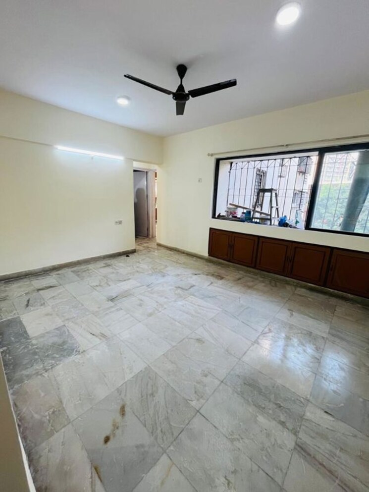 Room, satellite-garden 2 Bedroom 875 Sq.Ft. Apartment In Goregaon East Mumbai 9863745