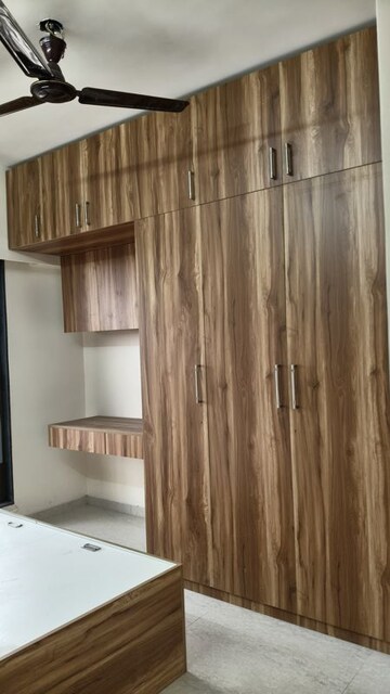 Furnished Amenities in 2 BHK Apartment at Pratham ARC Aura, Andheri West – for Rent