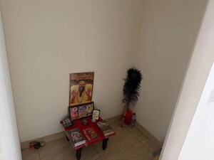 Furnished Amenities in 3 BHK Apartment at Gaur Yamuna City 16th Park View, Gaur Yamuna City – for Sale