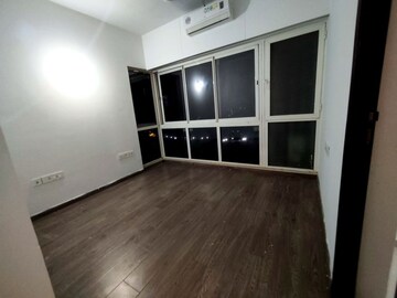 Room in 2 BHK Apartment at Omkar Ananta, Goregaon East – for Sale