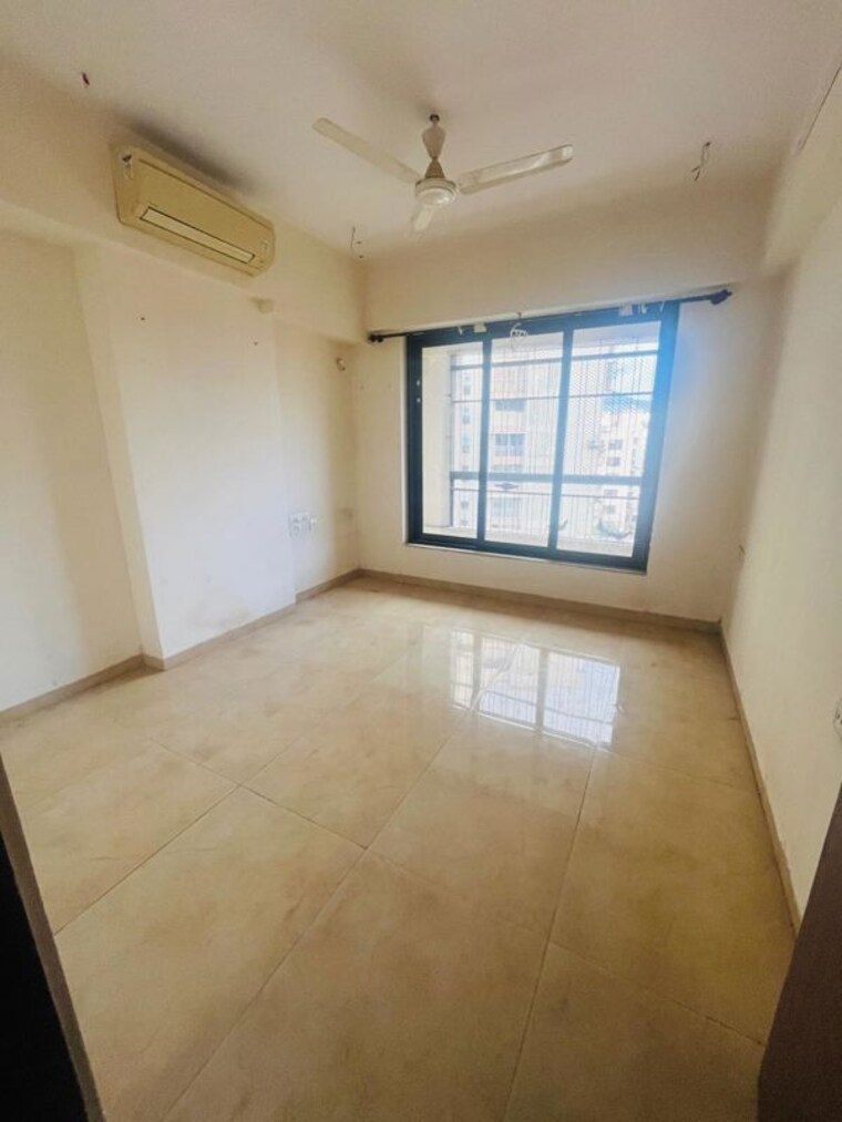 Room, satellite-royale 2 Bedroom 710 Sq.Ft. Apartment In Goregaon East Mumbai 9611782