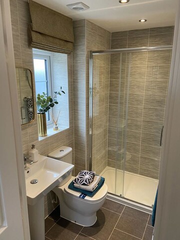 Bathroom in 2 BHK Apartment at Dosti Eastern Bay, Wadala – for Rent