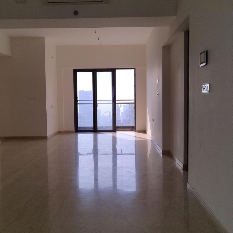 3 BHK + Servant Room Apartment For Sale in Lodha Vista
