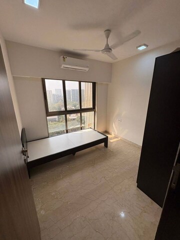 Room in 2 BHK Apartment at Rajesh Raj Infinia, Malad West – for Rent