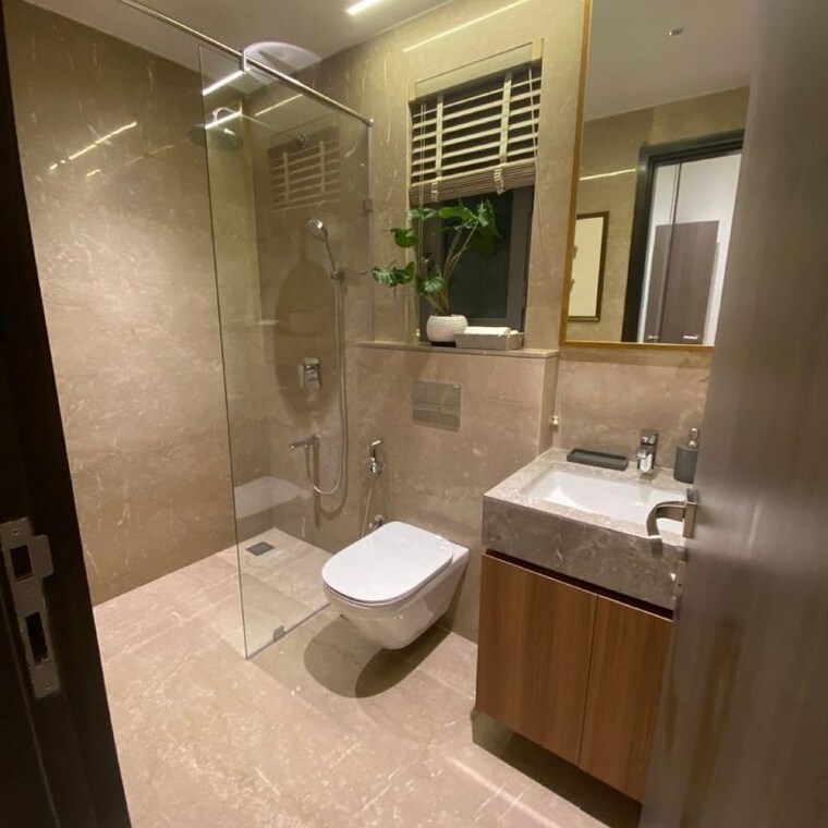Attached Bathroom, piramal-mahalaxmi 3 Bedroom 1360 Sq.Ft. Apartment In Arthur rd Mumbai 9864135