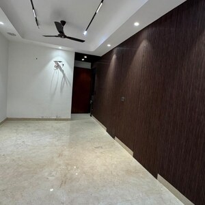 Room in 2 BHK Builder Floor at Govindpuri – for Rent