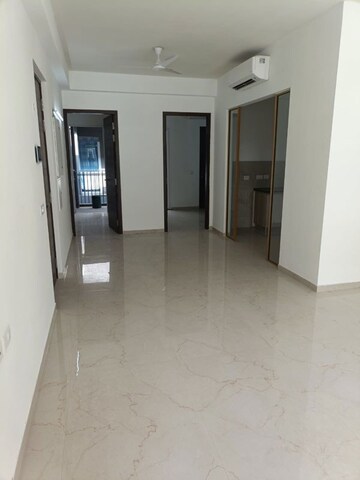 Building Lobby in 3 BHK Apartment at Smart World Orchard, Sector 61 – for Rent