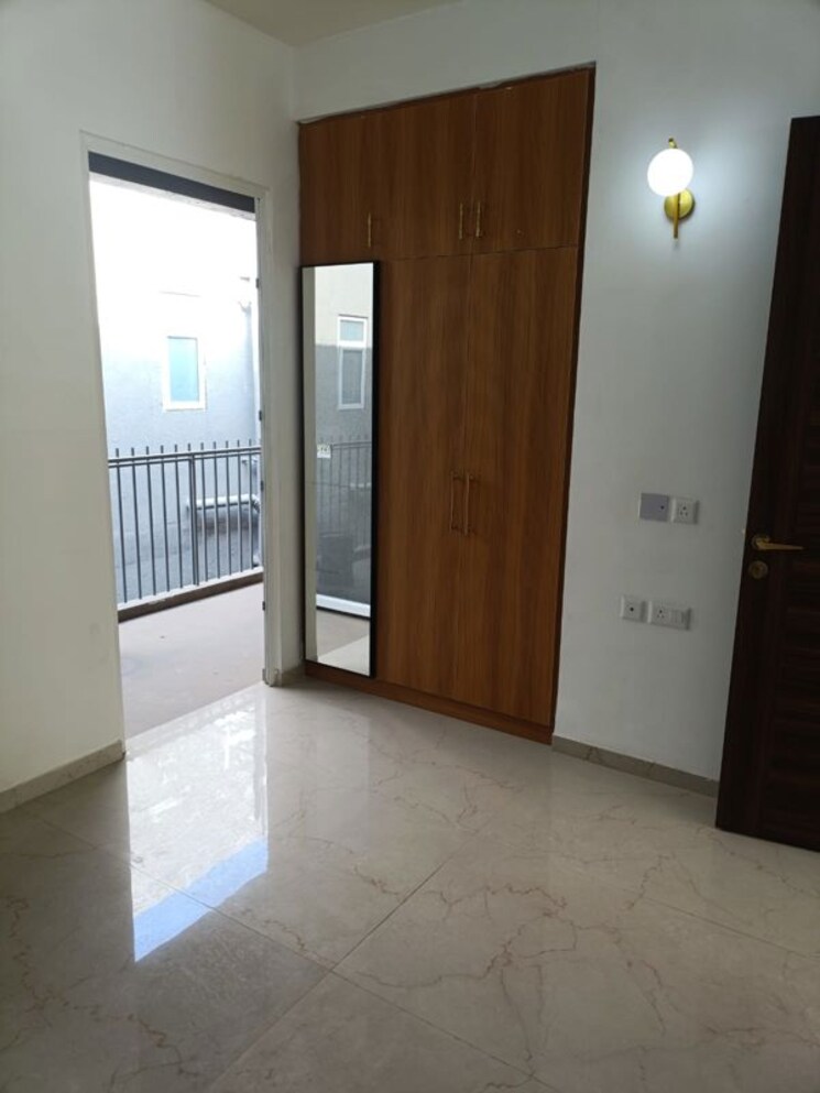 Room, smart-world-orchard 3 Bedroom 1595 Sq.Ft. Apartment In Sector 61 Gurgaon 9864150