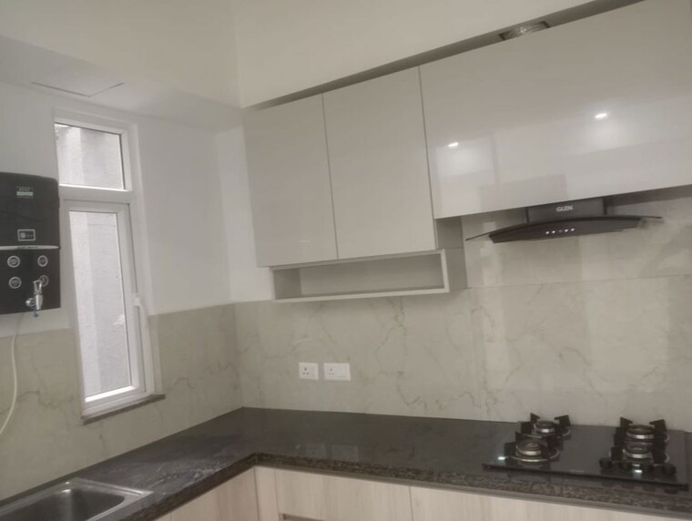 Kitchen, smart-world-orchard 3 Bedroom 1595 Sq.Ft. Apartment In Sector 61 Gurgaon 9864150