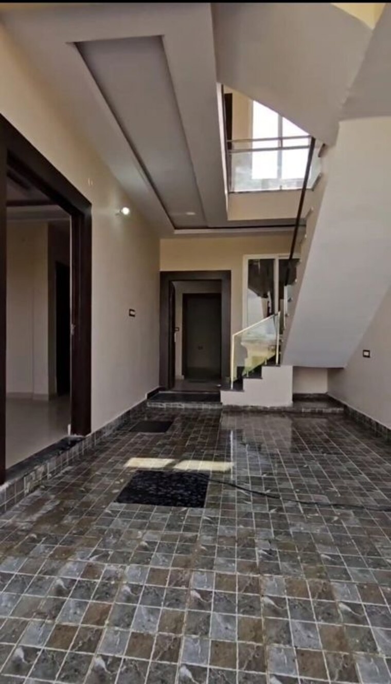  Parking, uattardhona 2 Bedroom 1350 Sq.Ft. Villa In Uattardhona Lucknow 9864156