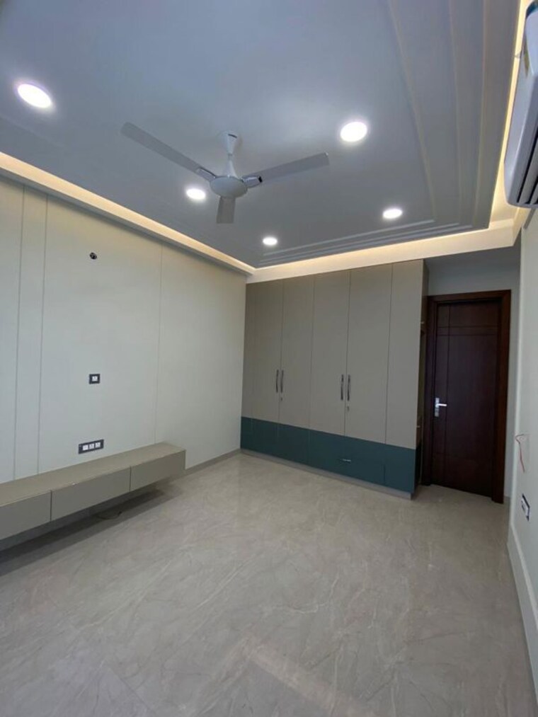 Room, anant-raj-ashok-estate 3 Bedroom 180 Sq.Yd. Builder Floor In Sector 63a Gurgaon 9864167