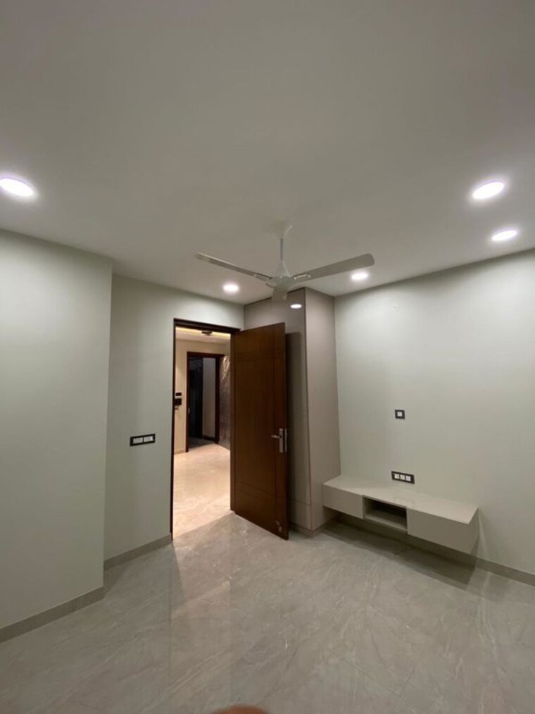 Room, anant-raj-ashok-estate 3 Bedroom 180 Sq.Yd. Builder Floor In Sector 63a Gurgaon 9864167