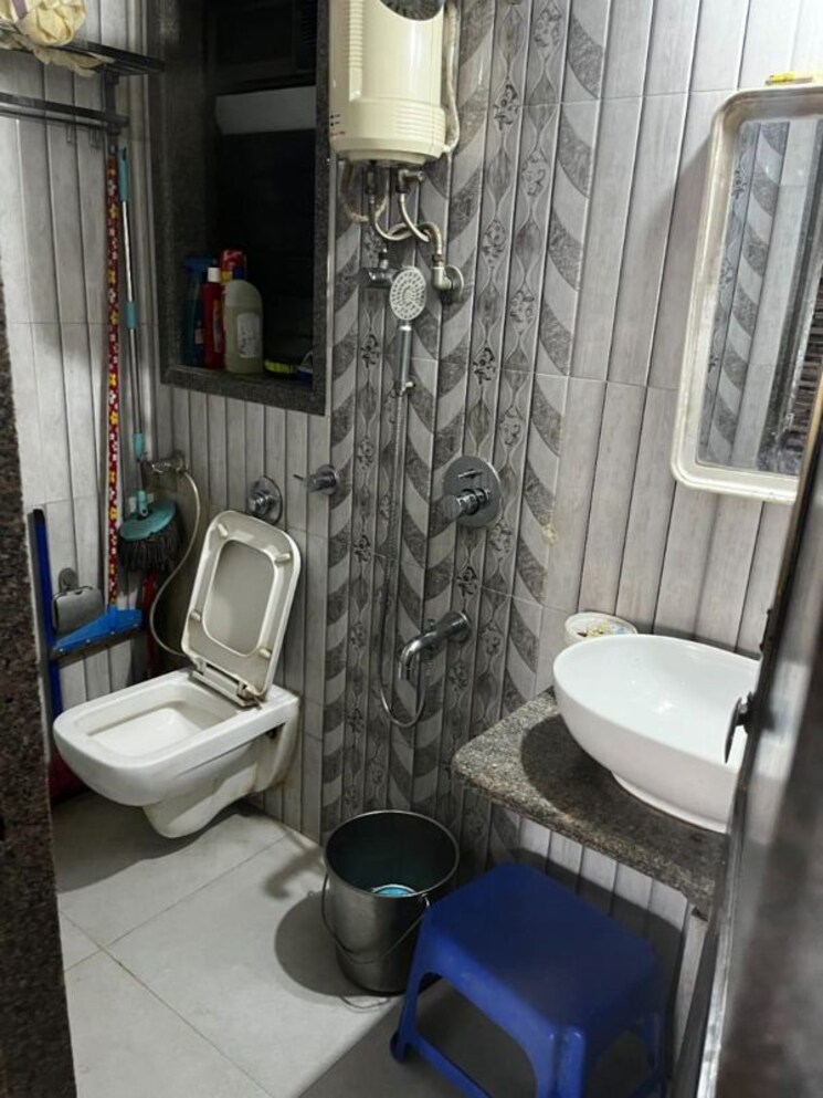 Attached Bathroom, mayuresh-srishti 1 Bedroom 430 Sq.Ft. Apartment In Bhandup West Mumbai 9864168
