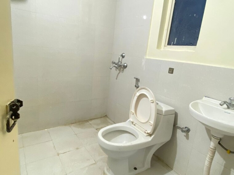 Bathroom, pyramid-urban-homes-3 2 Bedroom 698 Sq.Ft. Apartment In Sector 67a Gurgaon 9864173