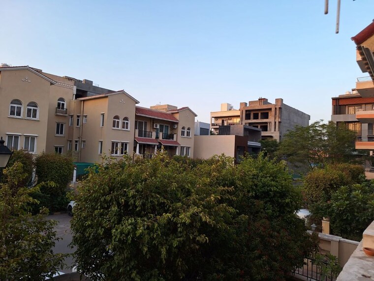 Exterior View, emaar-mgf-emerald-hills 3 Bedroom 1500 Sq.Ft. Builder Floor In Sector 65 Gurgaon 9864180