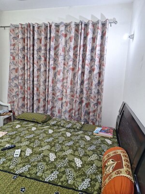 Bedroom in 3 BHK Builder Floor at Emaar MGF Emerald Hills, Sector 65 – for Rent