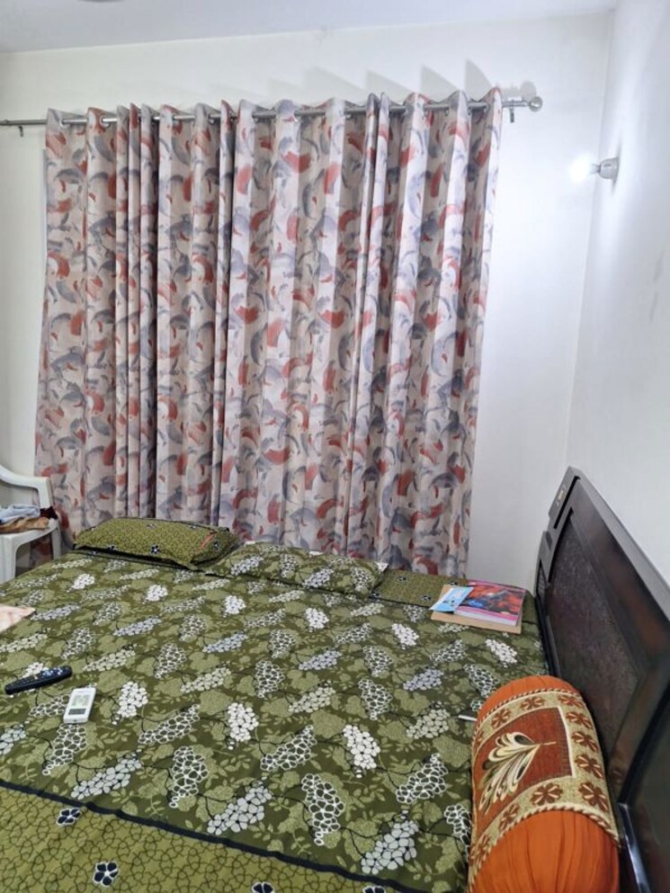 Bedroom, emaar-mgf-emerald-hills 3 Bedroom 1500 Sq.Ft. Builder Floor In Sector 65 Gurgaon 9864180