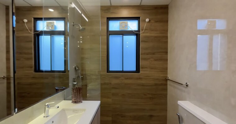 Bathroom, signature-global-daxin-vistas 3 Bedroom 1550 Sq.Ft. Apartment In Bhondsi Gurgaon 9697909
