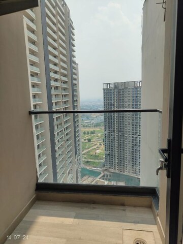 2 BHK Apartment For Rent in M3M Heights, Sector 65