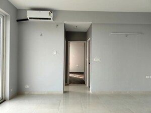 Room in 2 BHK Apartment at Supertech Hues, Sector 68 – for Rent