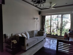 2 BHK Apartment For Rent in Ekta Heights Khar West