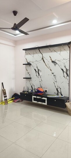 2 BHK Apartment For Rent in SR Pride Madhapur