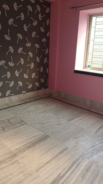 Room in 6+ BHK Penthouse at Chinar Park – for Rent