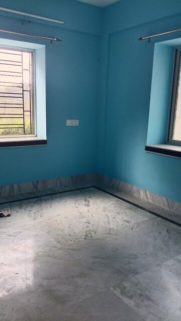 Room in 6+ BHK Penthouse at Chinar Park – for Rent